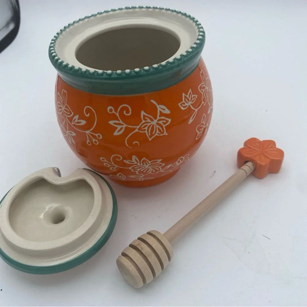 Temptations by Tara honey pot jar 16 Oz orange floral lace w/ drizzle stick